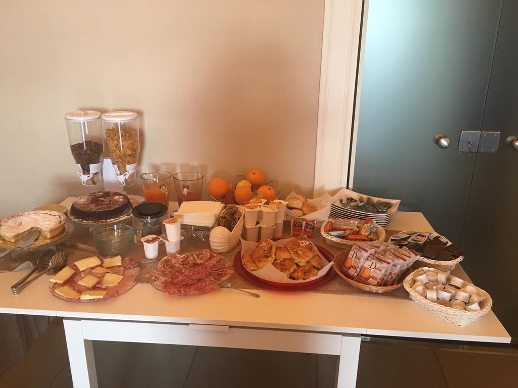 نابولي B&B Chez Moi المظهر الخارجي الصورة